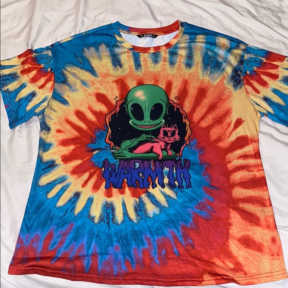 tie-dye t- shirt